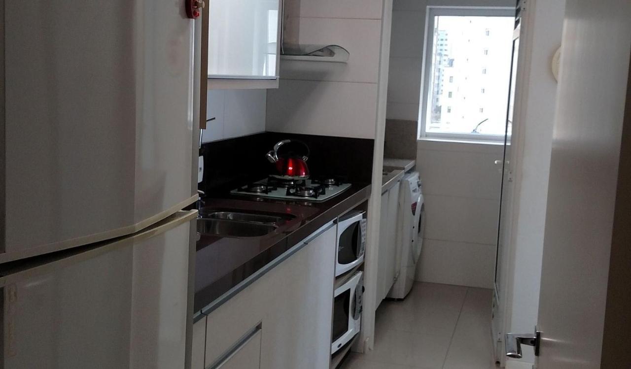 Edificio Dalpiaz Apartment Balneario Camboriu Bagian luar foto